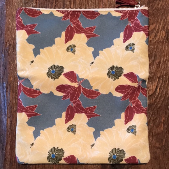 Rachel Polly Fabric Clutch Bag - Picture 4 of 8